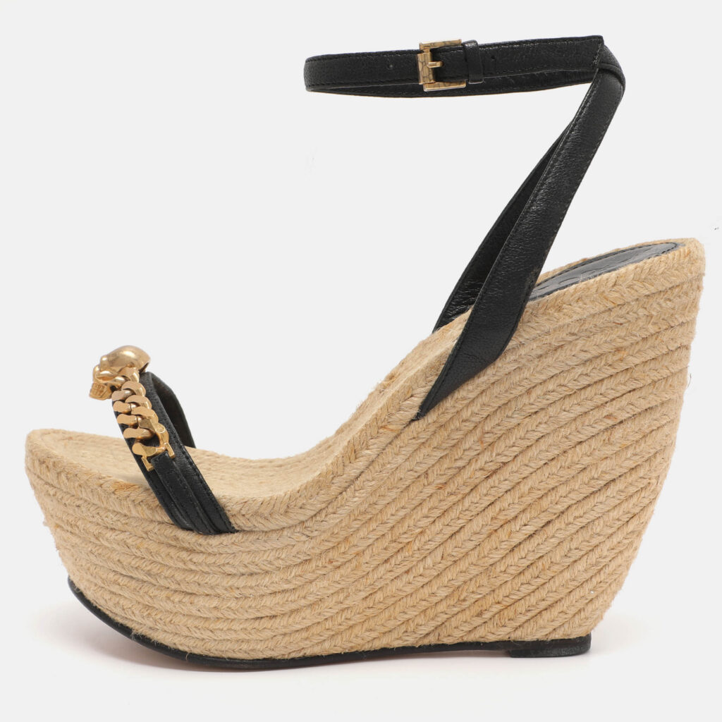 Alexander McQueen Black Leather Chain Skull Ankle Strap Espadrille Wedges Size 37.5 Alexander McQueen Black Leather Chain Skull Ankle Strap Espadrille Wedges Size 37.5