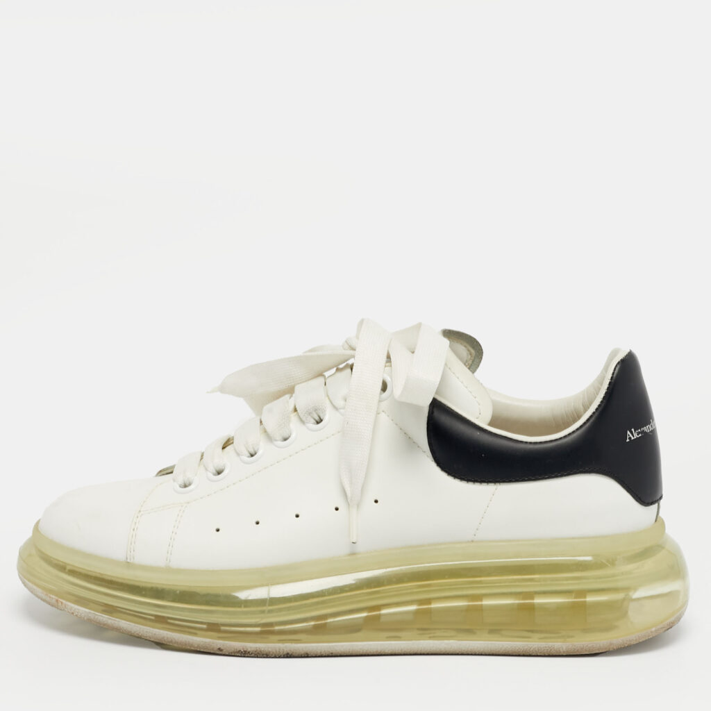 Alexander McQueen White Leather Oversized Lace Up Sneakers Size 40 Alexander McQueen White Leather Oversized Lace Up Sneakers Size 40