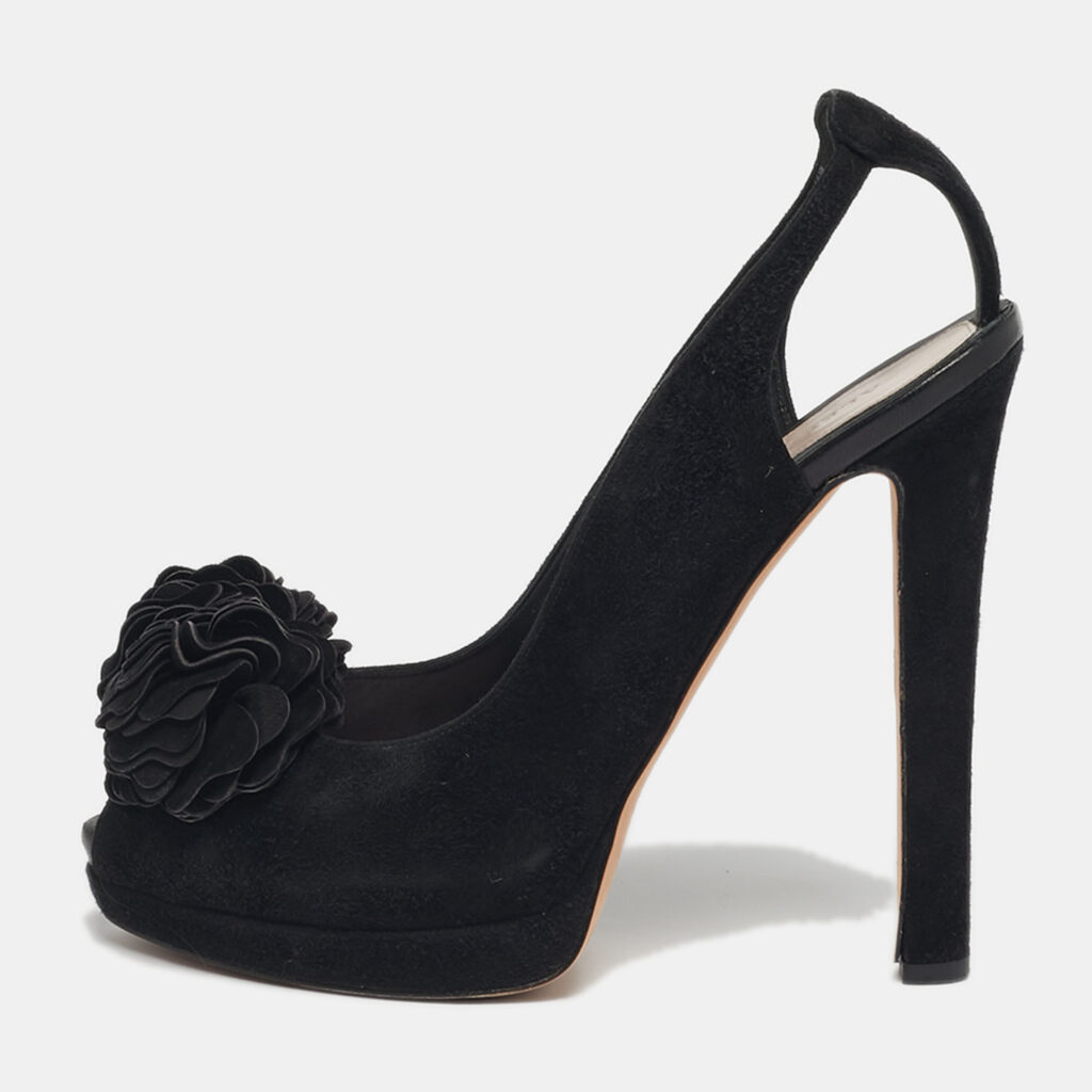 Alexander McQueen Size 40 Black Suede Flower Detail Peep Toe Platform Pumps Alexander McQueen Size 40 Black Suede Flower Detail Peep Toe Platform Pumps