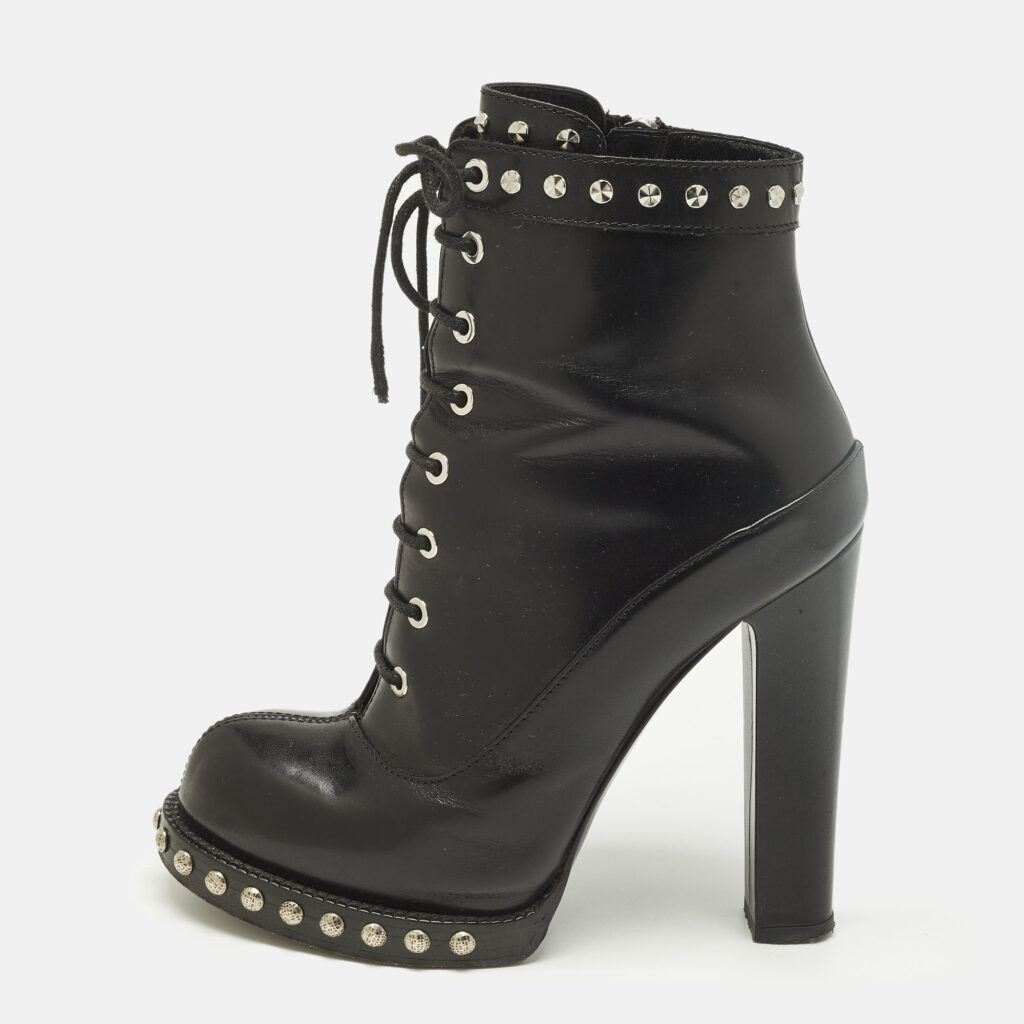 Alexander McQueen Size 37 Black Leather Lace Up Ankle Length Boots Alexander McQueen Size 37 Black Leather Lace Up Ankle Length Boots