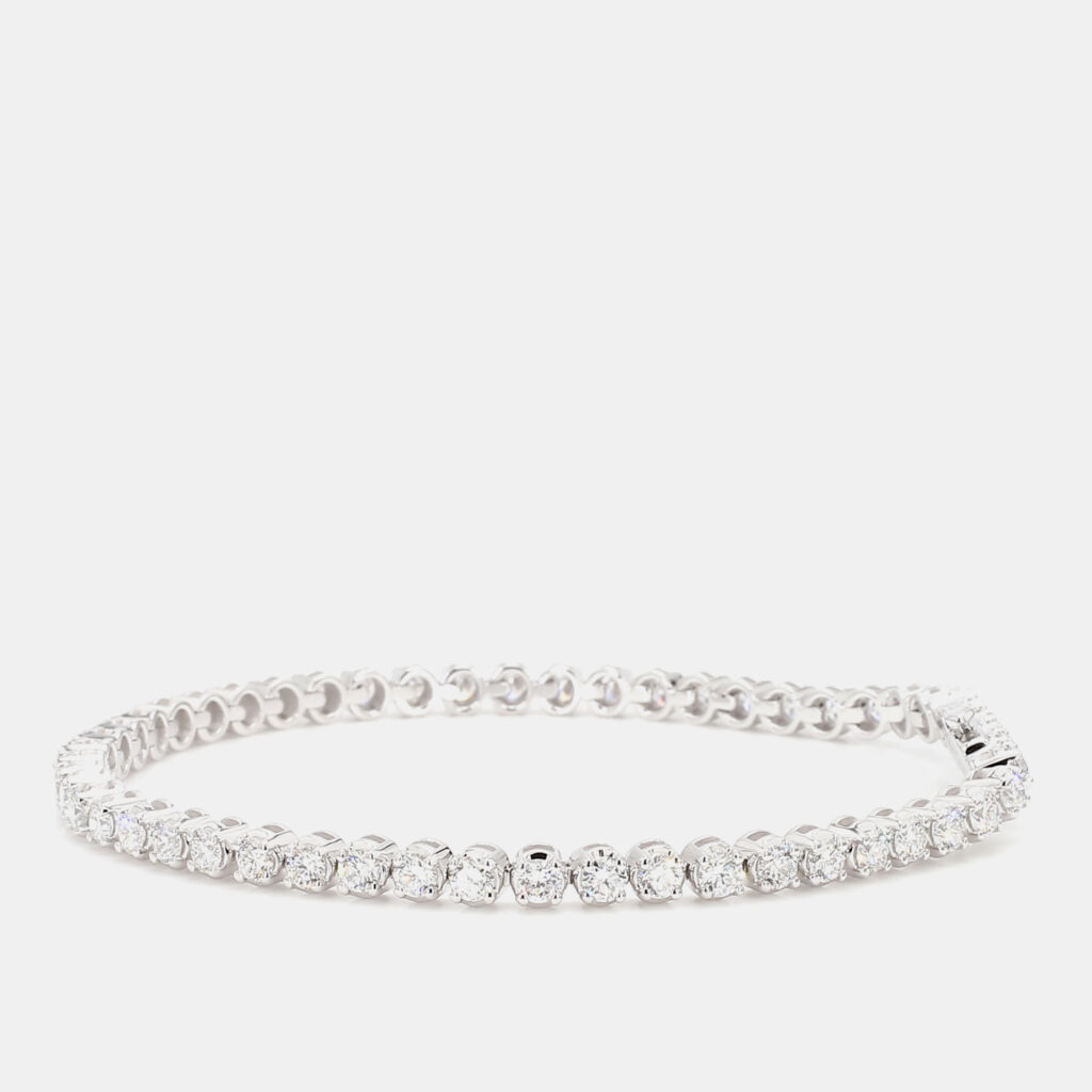 4.05 cts Round Lab Grown Diamond 14k White Gold Luxe Tennis Bracelet 4.05 cts Round Lab Grown Diamond 14k White Gold Luxe Tennis Bracelet
