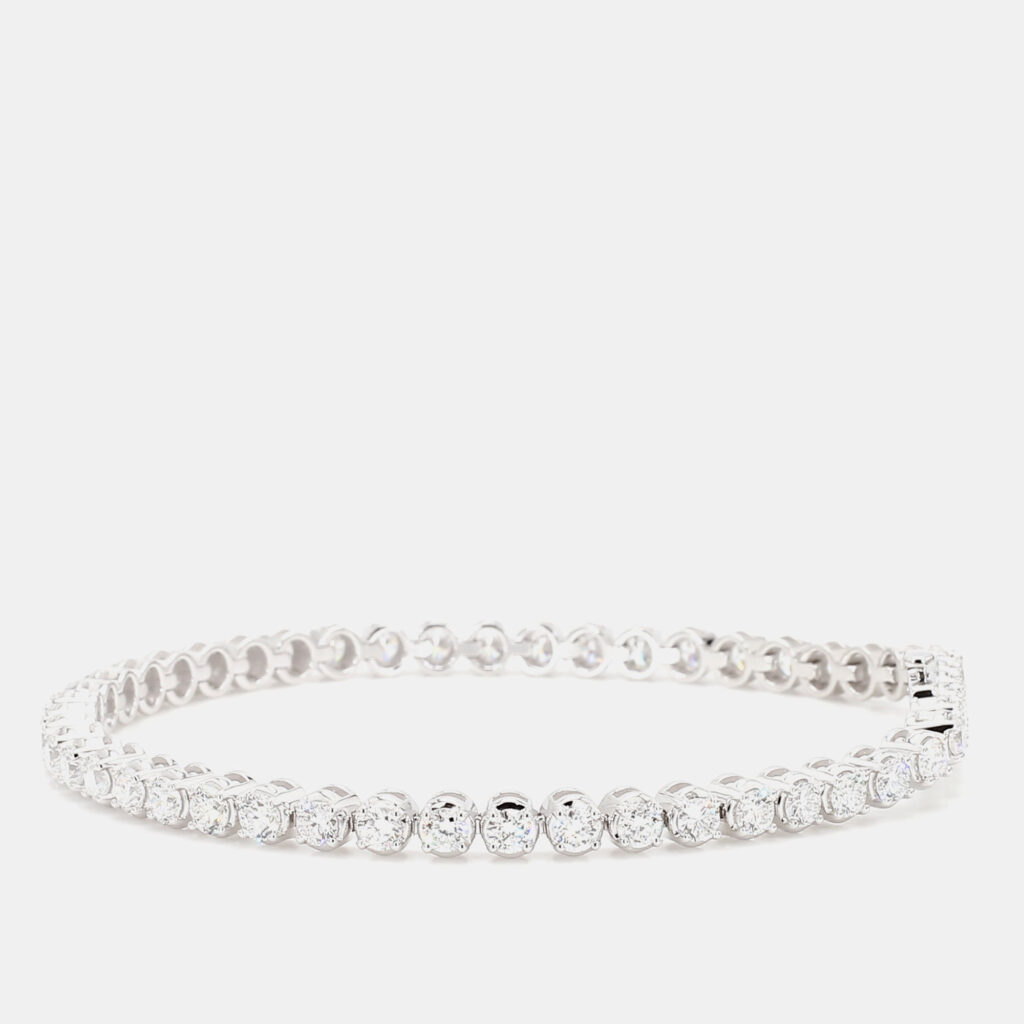 5.05 cts Round Lab Grown Diamond 14k White Gold Luxe Tennis Bracelet 5.05 cts Round Lab Grown Diamond 14k White Gold Luxe Tennis Bracelet
