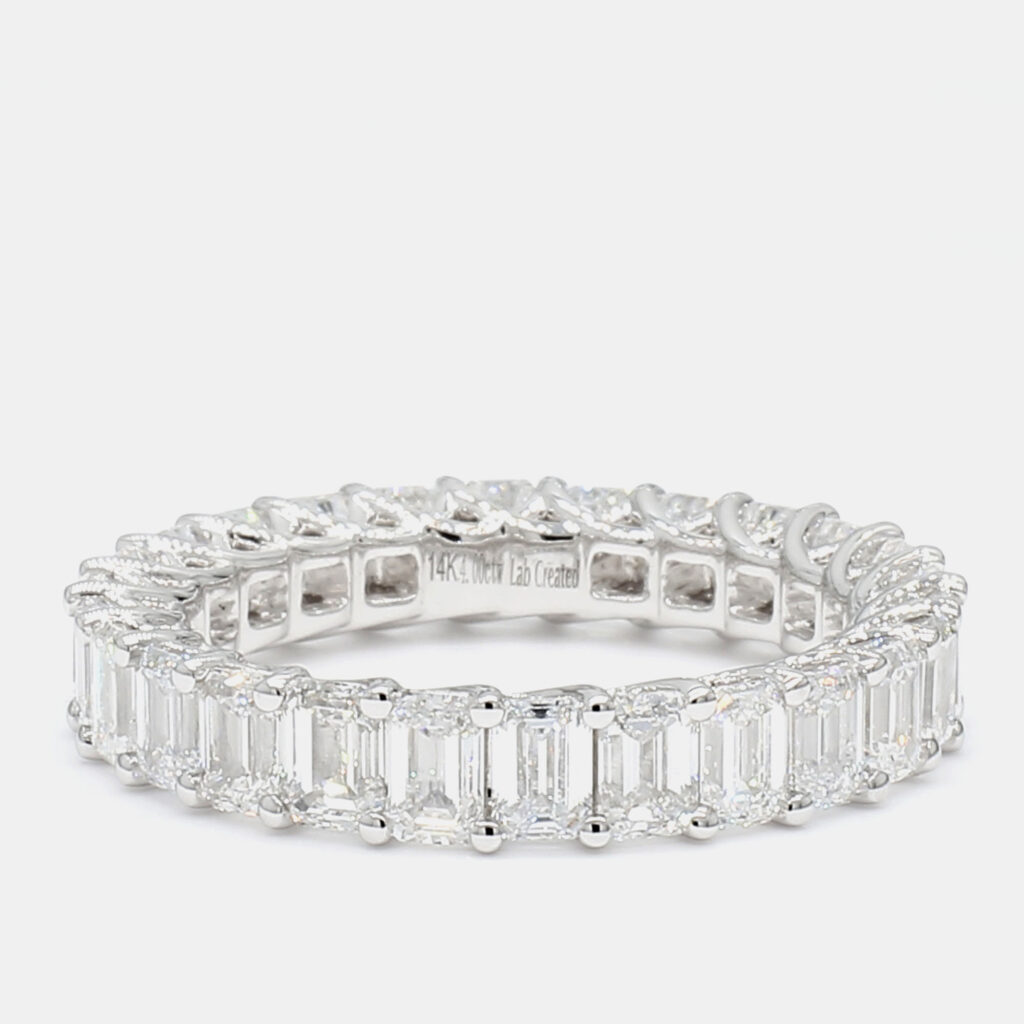 4.16 cts Emerald Lab Grown Diamond 14k White Gold Eternity Band US 7 4.16 cts Emerald Lab Grown Diamond 14k White Gold Eternity Band US 7