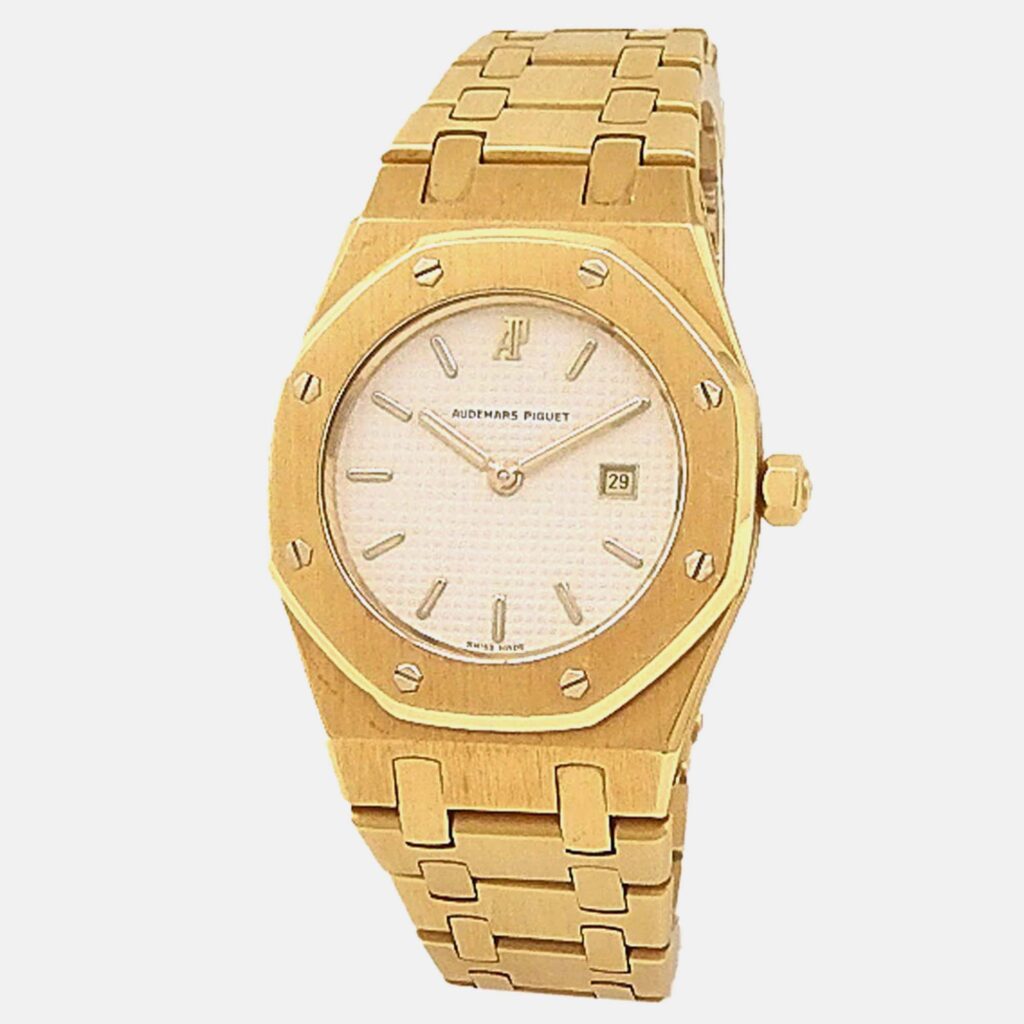 Audemars Piguet Royal Oak Quartz White Dial 18k Yellow Gold Women's Wristwatch 30 mm Audemars Piguet Royal Oak Quartz White Dial 18k Yellow Gold Women's Wristwatch 30 mm
