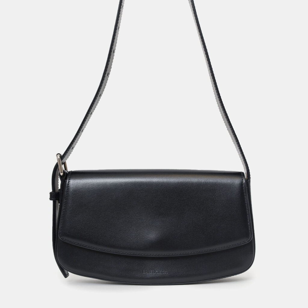 luxury-women-balenciaga-used-handbags-p1248114-002.jpg Balenciaga Black Leather Ghost Sling Bag