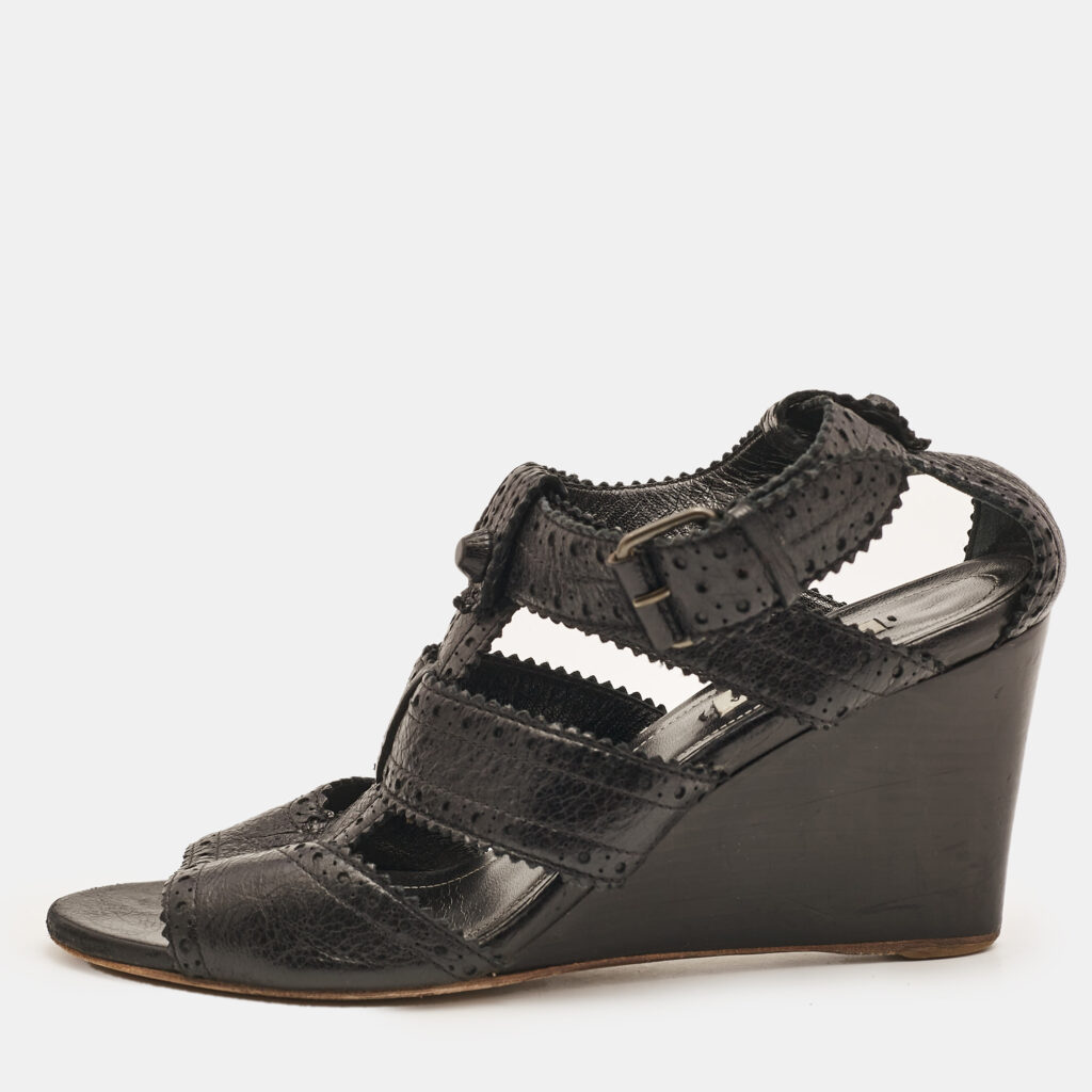 Balenciaga Black Leather Ankle Strap Wedge Sandals Size 39 Balenciaga Black Leather Ankle Strap Wedge Sandals Size 39