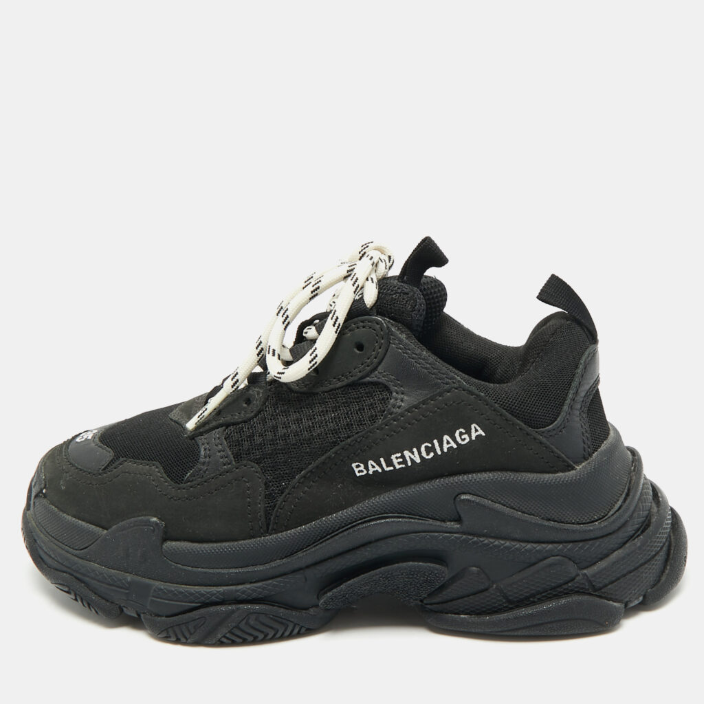 Balenciaga Black Leather and Mesh Triple S Sneakers Size 35 Balenciaga Black Leather and Mesh Triple S Sneakers Size 35