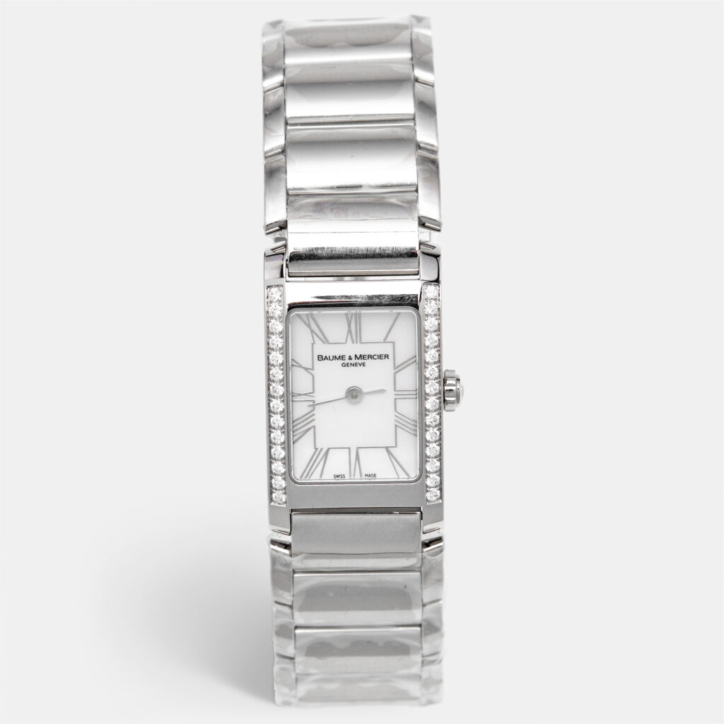 Baume & Mercier Hampton 65406 Mother of Pearl Stainless Steel Diamond Women's Wristwatch 20 mm