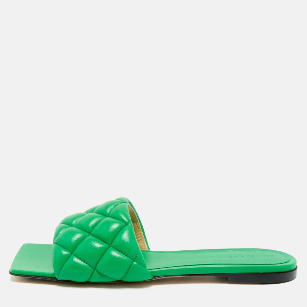 Bottega Veneta Green Intrecciato Leather Lido Flat Slides Size 37.5 Bottega Veneta Green Intrecciato Leather Lido Flat Slides Size 37.5