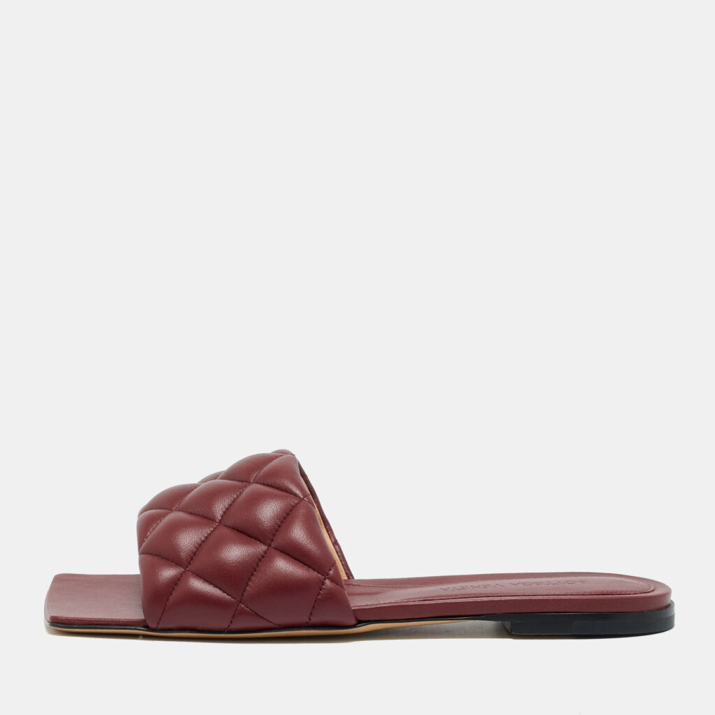 Bottega Veneta Burgundy Intrecciato Leather Lido Flat Slide Sandals Size 35.5