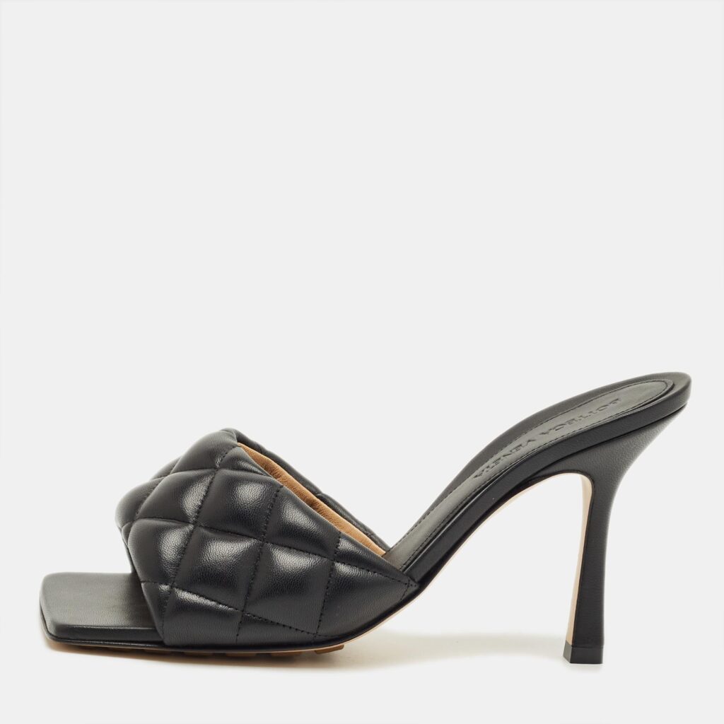 Bottega Veneta Black Quilted Leather Lido Slide Sandals Size 36.5
