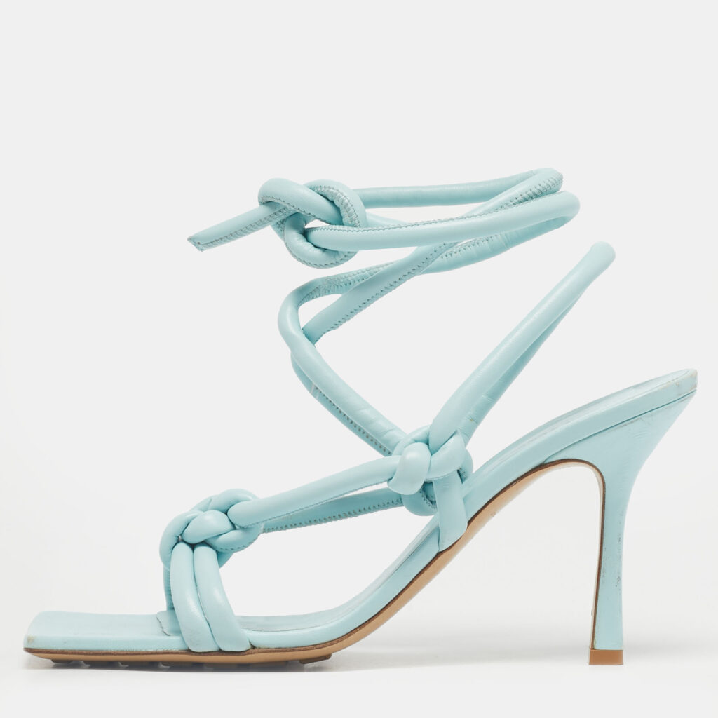 Bottega Veneta Size 40 Blue Leather Knotted Ankle Strap Sandals