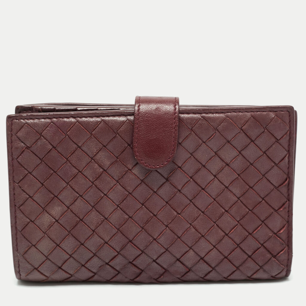 Bottega Veneta Burgundy Intrecciato Leather French Wallet Bottega Veneta Burgundy Intrecciato Leather French Wallet