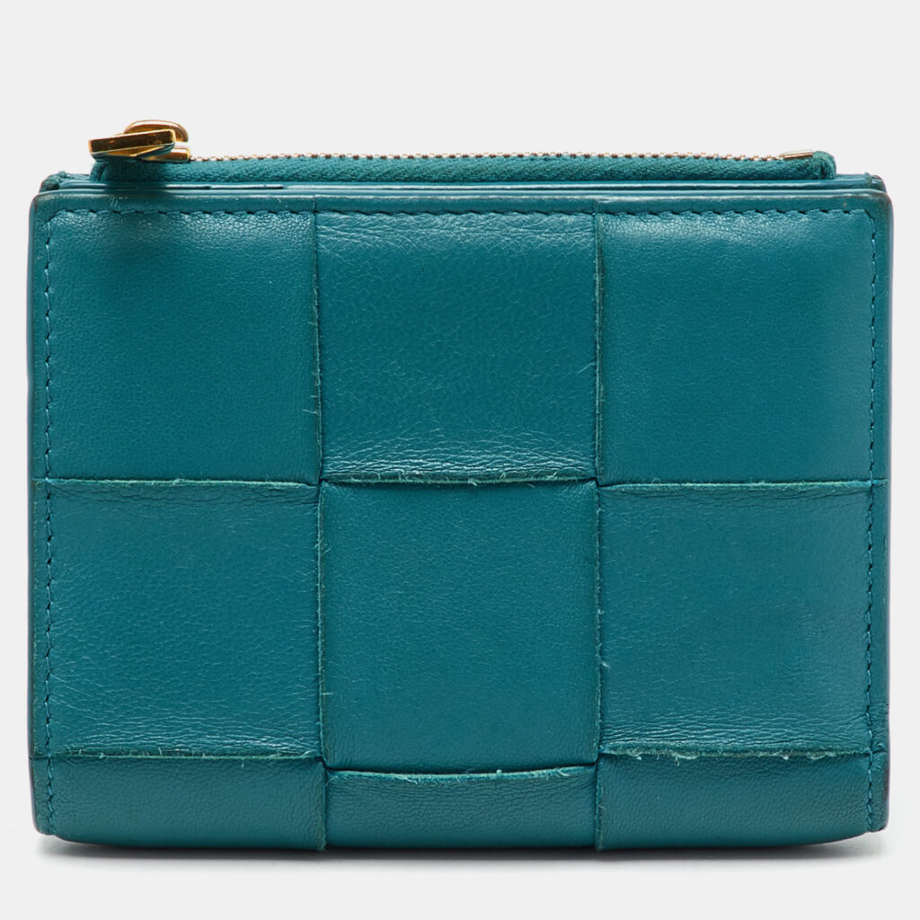 Bottega Veneta Blue Intrecciato Leather Cassette Bi-fold Zip Wallet Bottega Veneta Blue Intrecciato Leather Cassette Bi-fold Zip Wallet