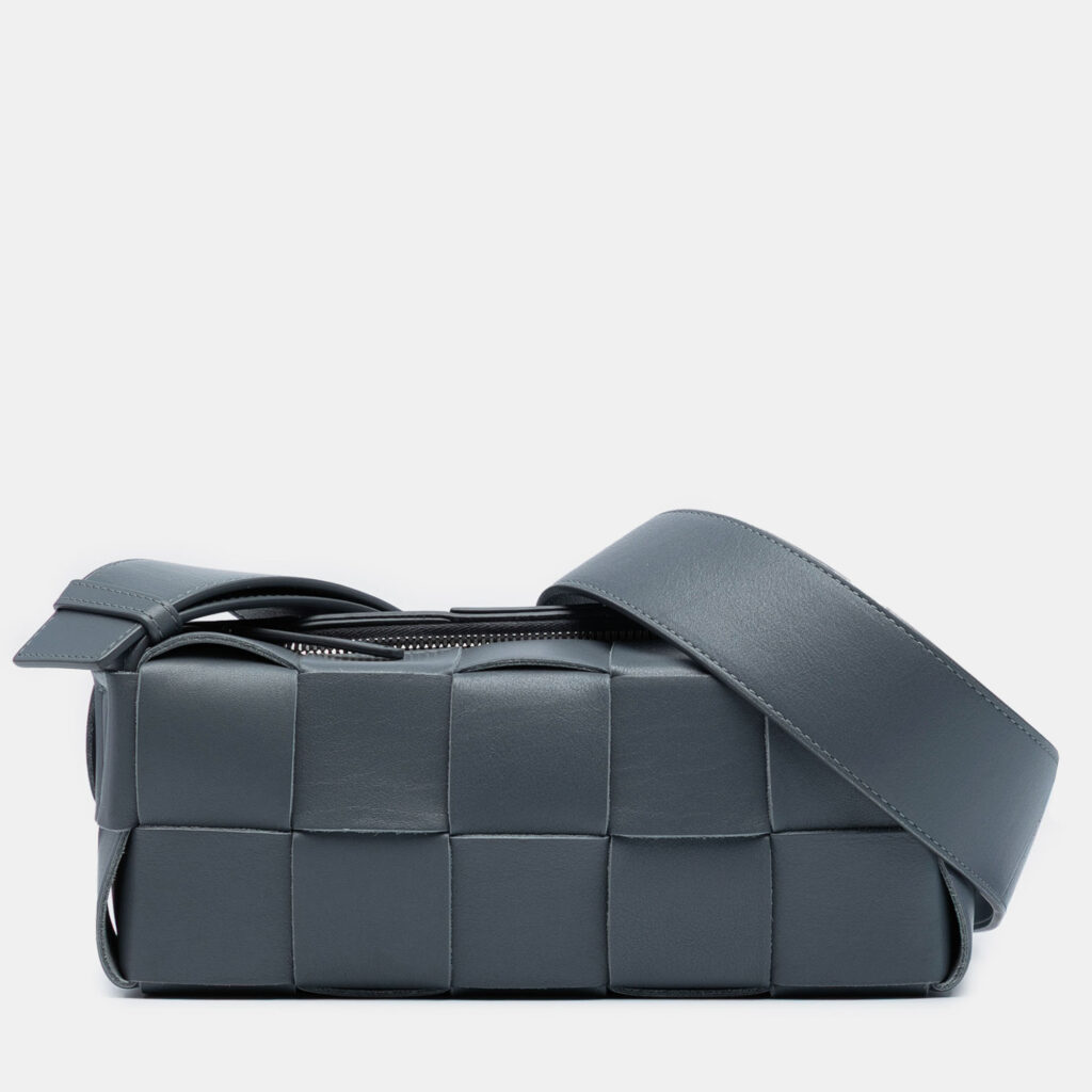 Bottega Veneta Grey Small Lambskin Intrecciato Brick Cassette Bottega Veneta Grey Small Lambskin Intrecciato Brick Cassette