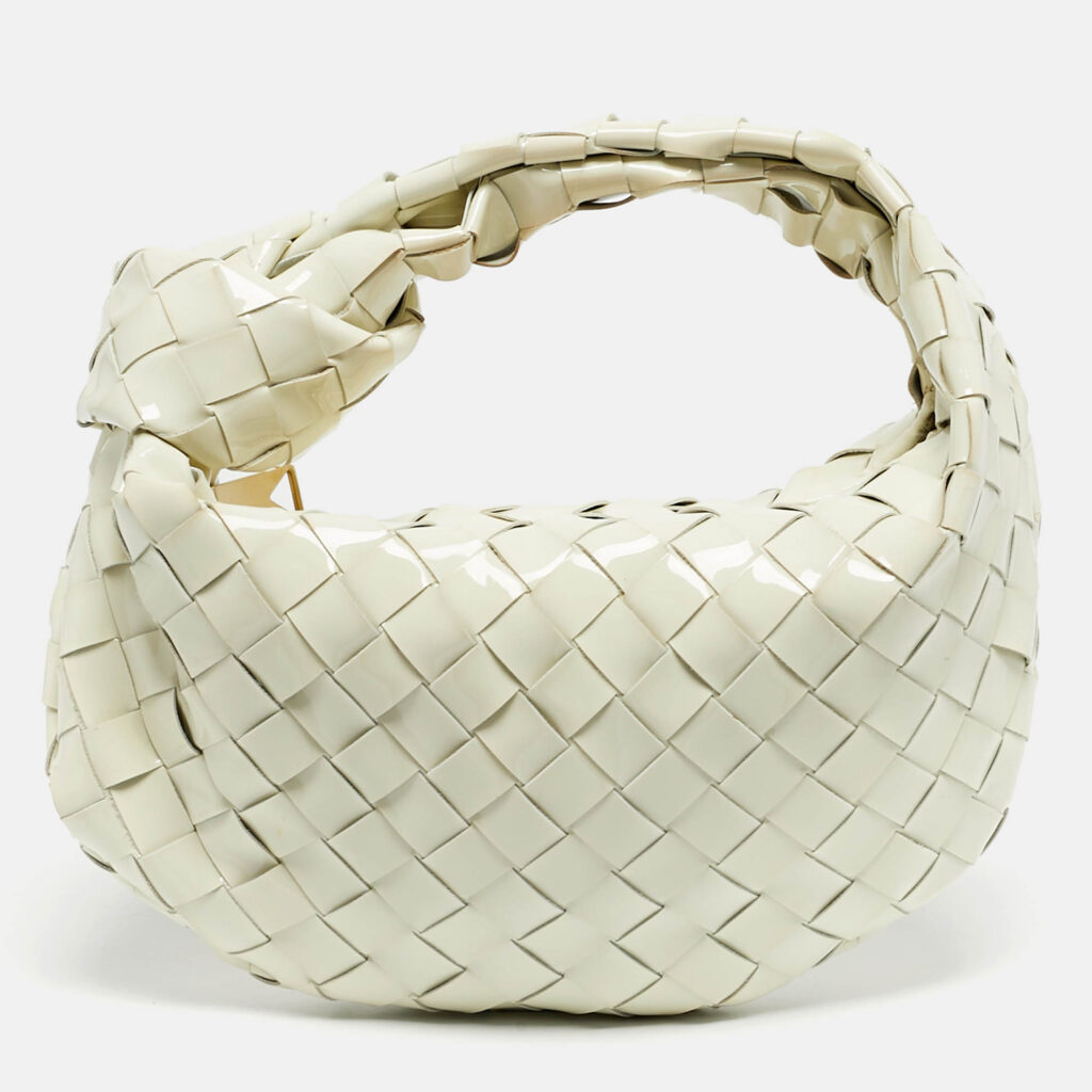 Bottega Veneta White Intrecciato Patent Leather Mini Jodie Hobo Bottega Veneta White Intrecciato Patent Leather Mini Jodie Hobo