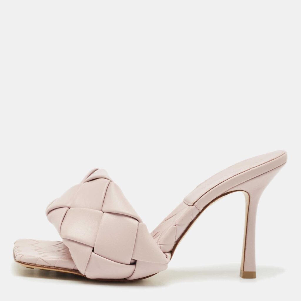 Bottega Veneta Light Lilac Intrecciato Leather Lido Slide Sandals Size 39 Bottega Veneta Light Lilac Intrecciato Leather Lido Slide Sandals Size 39