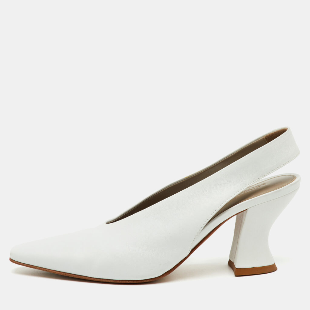 Bottega Veneta White Leather Almond Shape Slingback Pumps Size 36 Bottega Veneta White Leather Almond Shape Slingback Pumps Size 36