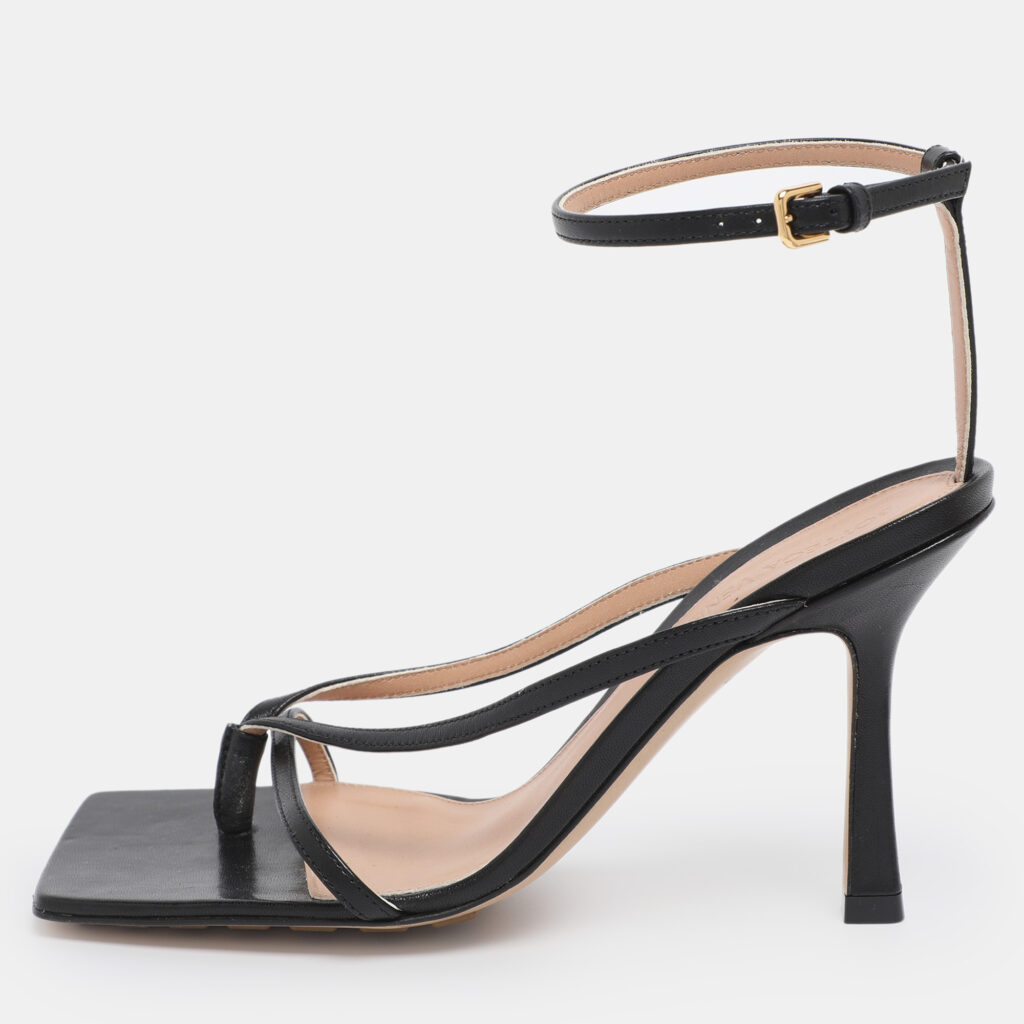 Bottega Veneta Black Leather Stretch Ankle Strap Sandals Size 36