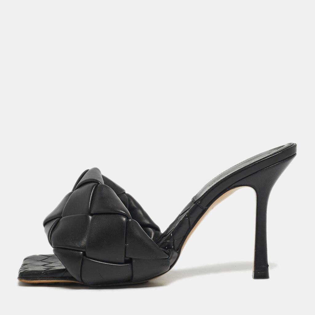 Bottega Veneta Black Quilted Leather Lido Slide Sandals Size 38.5
