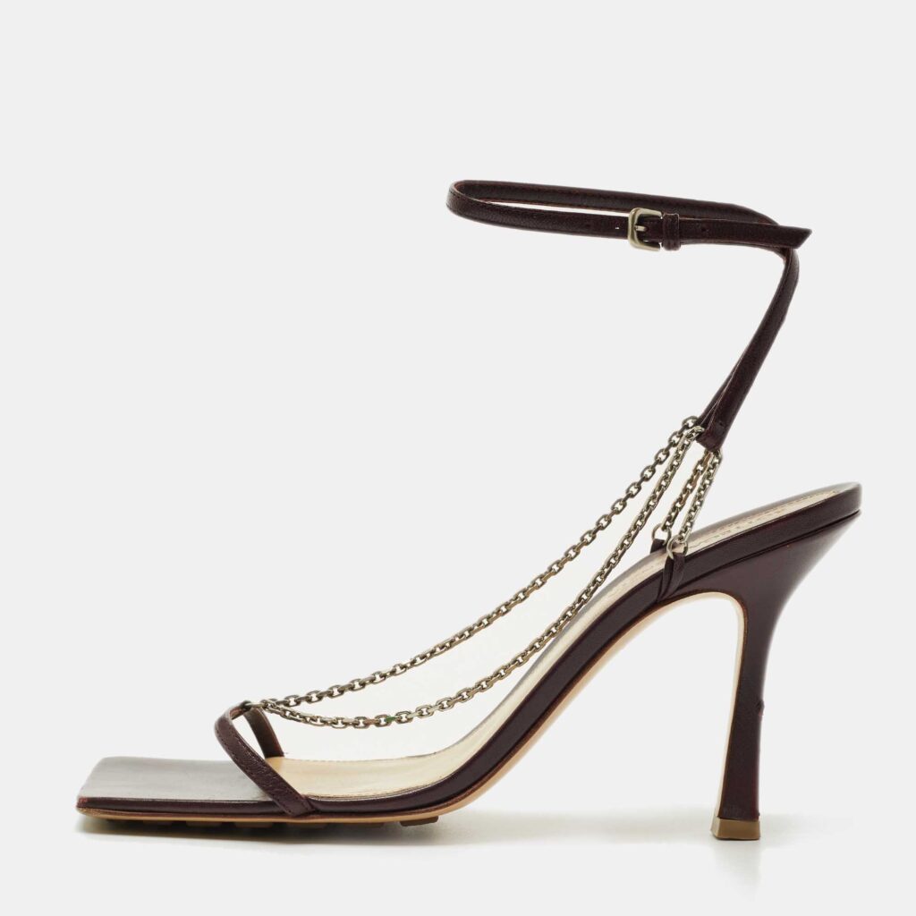 Bottega Veneta Burgundy Leather Chain Stretch Sandals Size 38.5 Bottega Veneta Burgundy Leather Chain Stretch Sandals Size 38.5