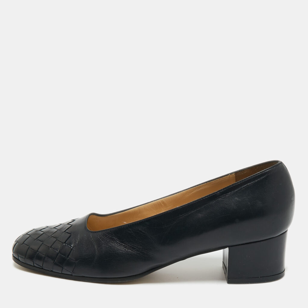 Bottega Veneta Black Intrecciato Leather Block Heel Pumps Size 35.5 Bottega Veneta Black Intrecciato Leather Block Heel Pumps Size 35.5