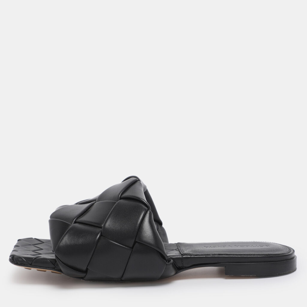 Bottega Veneta Black Intrecciato Leather Lido Flat Sandals Size 37 Bottega Veneta Black Intrecciato Leather Lido Flat Sandals Size 37