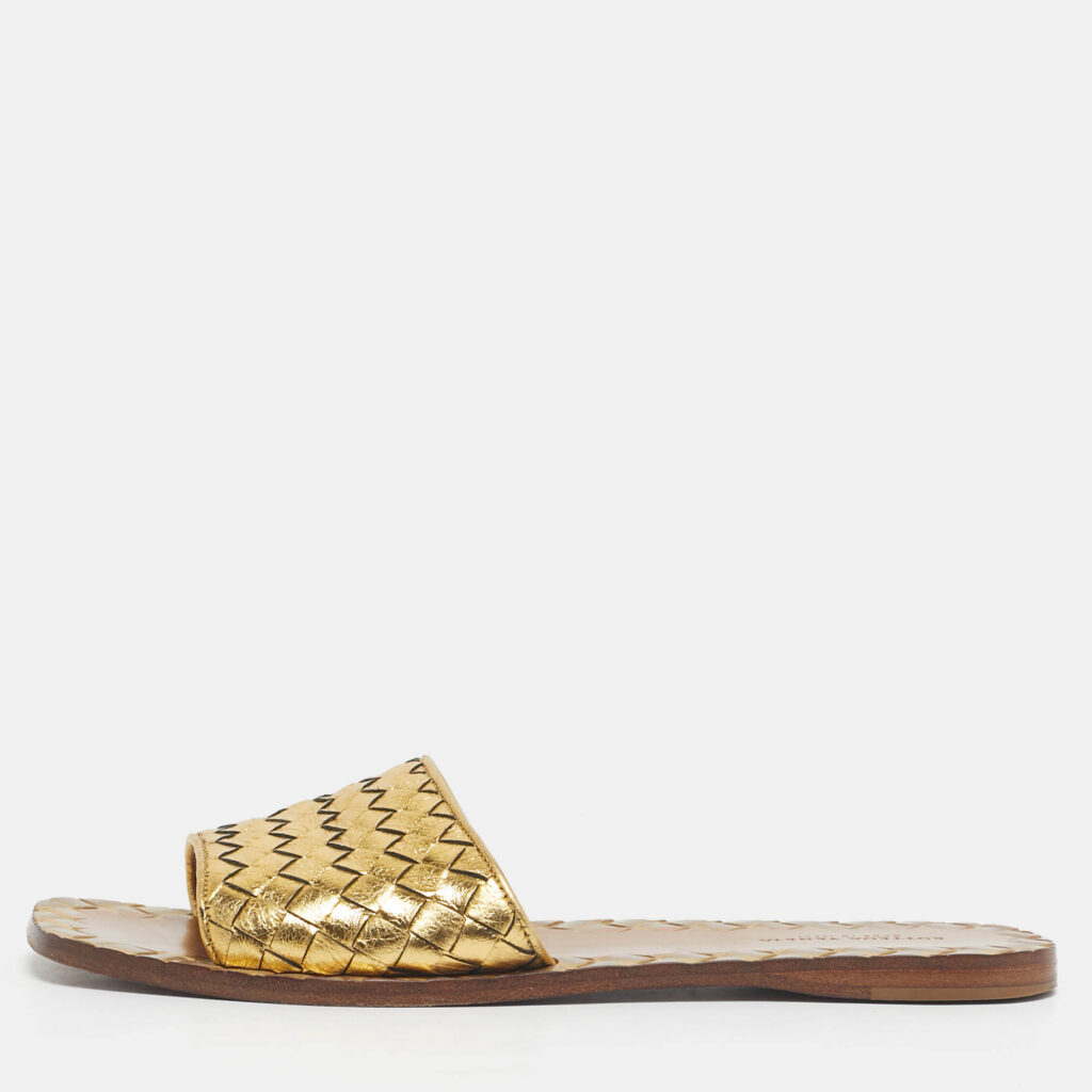 Bottega Veneta Gold Intrecciato Leather Veneta Flats slide Size 36.5 Bottega Veneta Gold Intrecciato Leather Veneta Flats slide Size 36.5