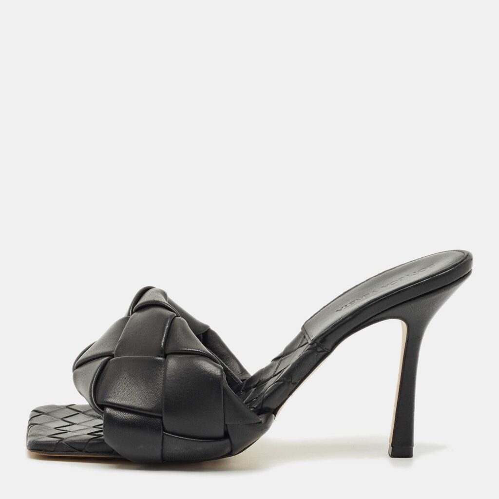 Bottega Veneta Black intrecciato Leather Lido Slide Sandals Size 40 Bottega Veneta Black intrecciato Leather Lido Slide Sandals Size 40