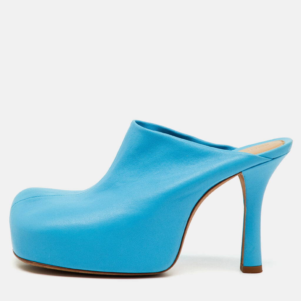 Bottega Veneta Blue Leather Stretch The Bold Mules Size 36 Bottega Veneta Blue Leather Stretch The Bold Mules Size 36