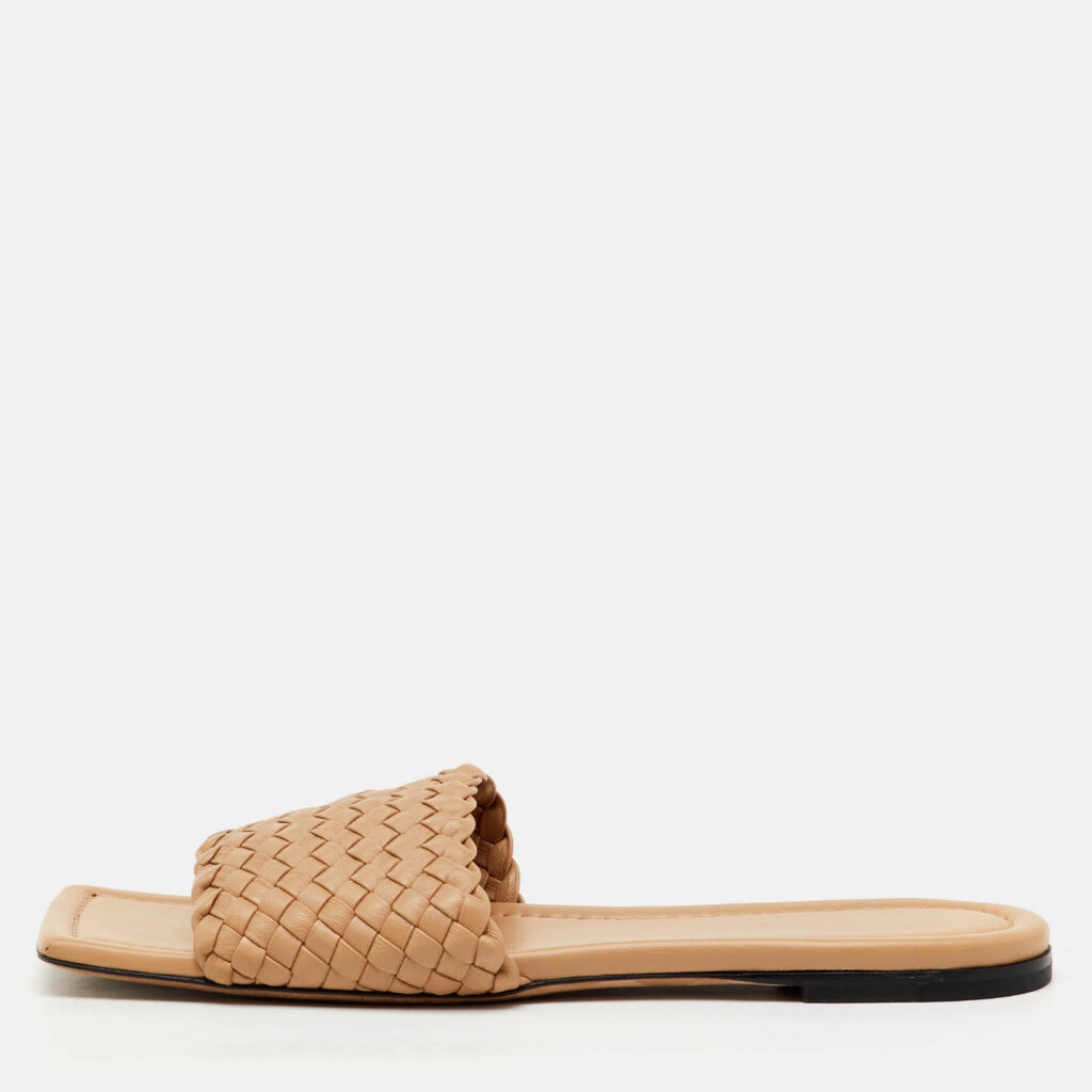 Bottega Veneta Beige Intrecciato Leather Flat Slide Sandals Size 41 Bottega Veneta Beige Intrecciato Leather Flat Slide Sandals Size 41