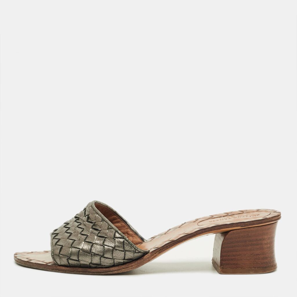 Bottega Veneta Metallic Woven Leather Intrecciato Slide Sandals Size 37