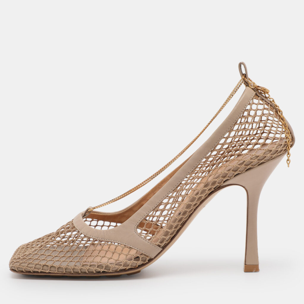 luxury-women-bottega-veneta-used-shoes-p1242879-001-1.jpg Bottega Veneta Beige Mesh and Leather Stretch Pumps Size 40.5