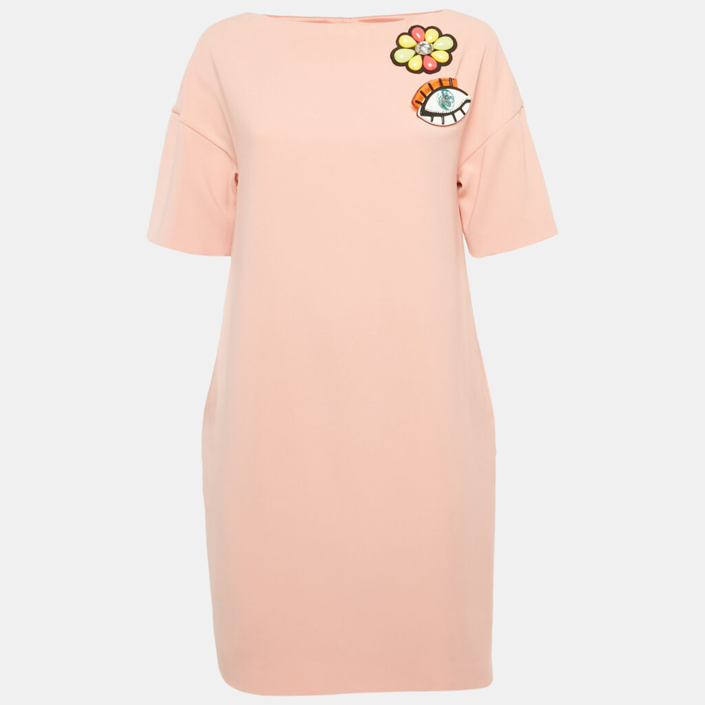 luxury-women-boutique-moschino-used-clothes-p1223736-003-1.jpg Boutique Moschino Pink Flower Applique Crepe Brooch Detail Shit Dress S