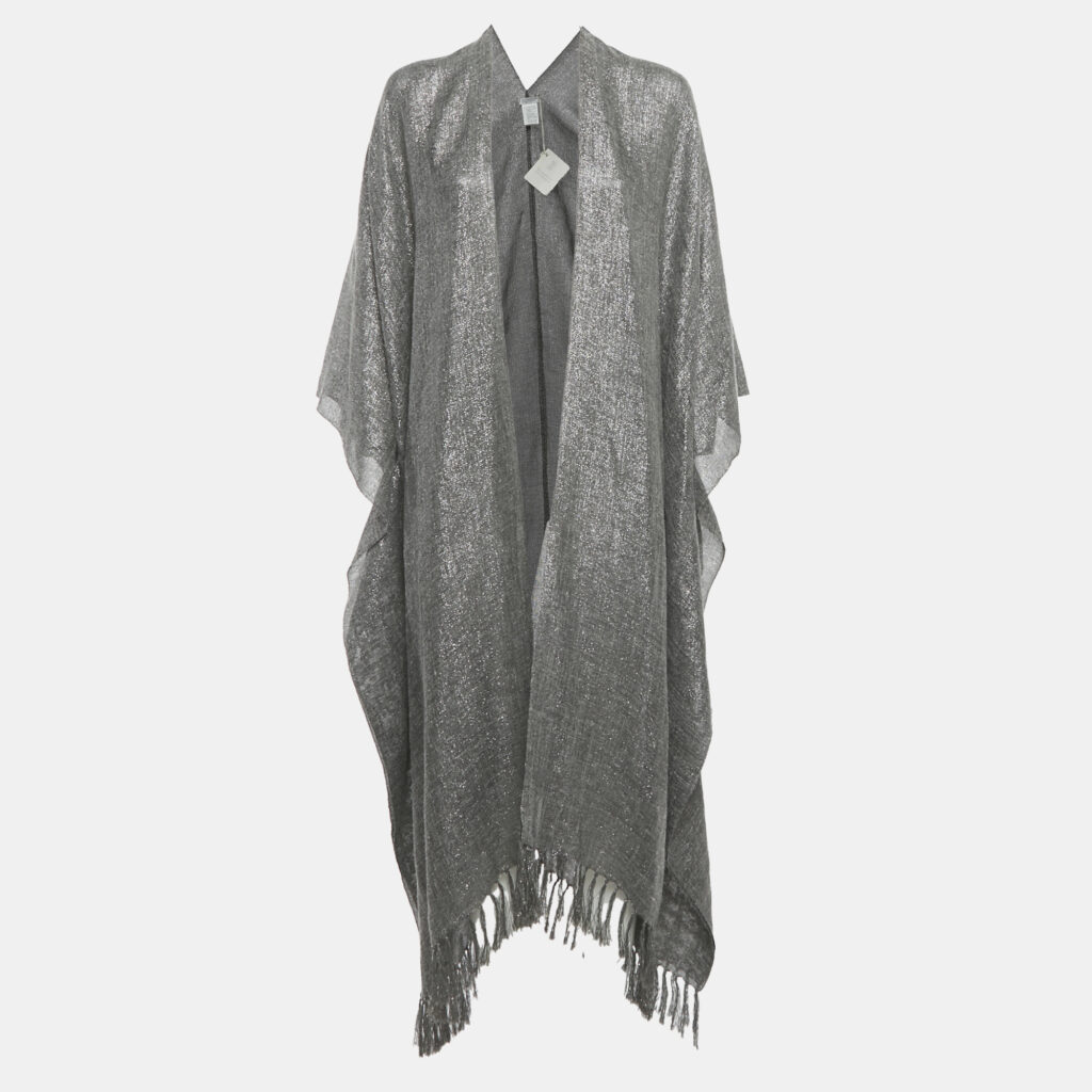 luxury-women-brunello-cucinelli-new-clothes-p1222957-001-1.jpg Brunello Cucinelli Grey Lurex Linen Fringed Cape One Size