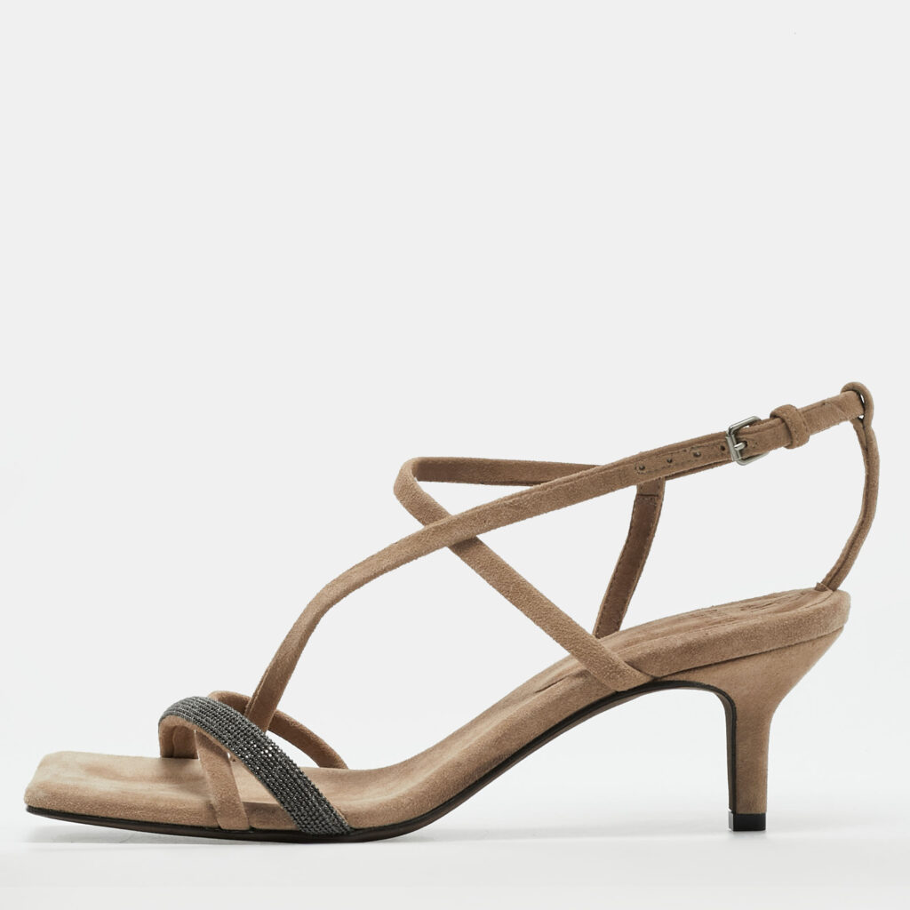 Brunello Cucinelli Monili Size 38 Beige Suede Ankle Strap Sandals Brunello Cucinelli Monili Size 38 Beige Suede Ankle Strap Sandals