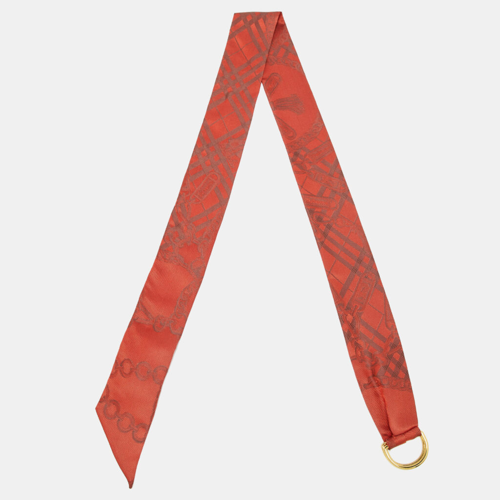 Burberry Red D-Ring Detail Chain Silk Jacquard Ribbon Scarf Burberry Red D-Ring Detail Chain Silk Jacquard Ribbon Scarf