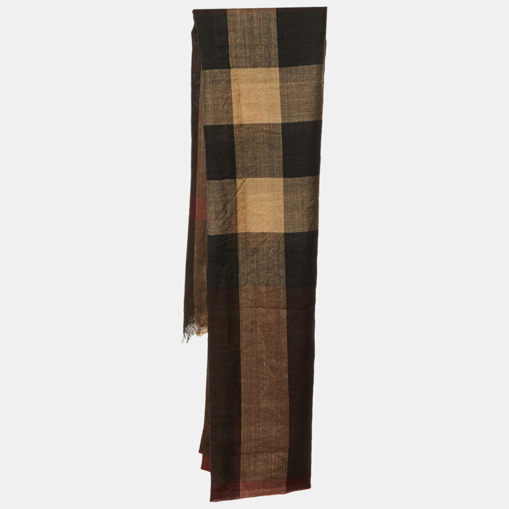 luxury-women-burberry-new-accessories-p1218117-006-1.jpg Burberry Brown Half Mega Check Wool & Silk Stole