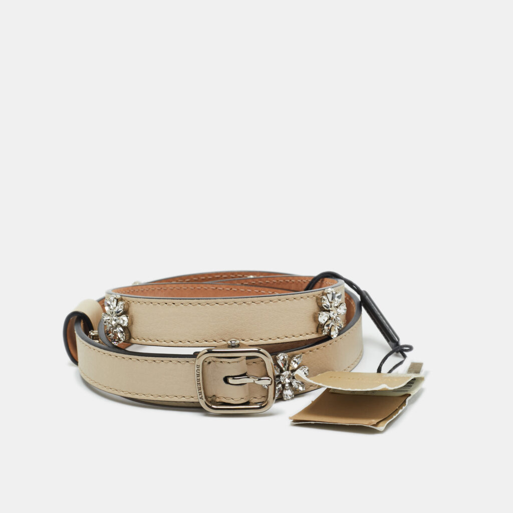 luxury-women-burberry-new-accessories-p1219782-001.jpg Burberry Ivory Leather Dover Crystals Slim Buckle Belt 85CM