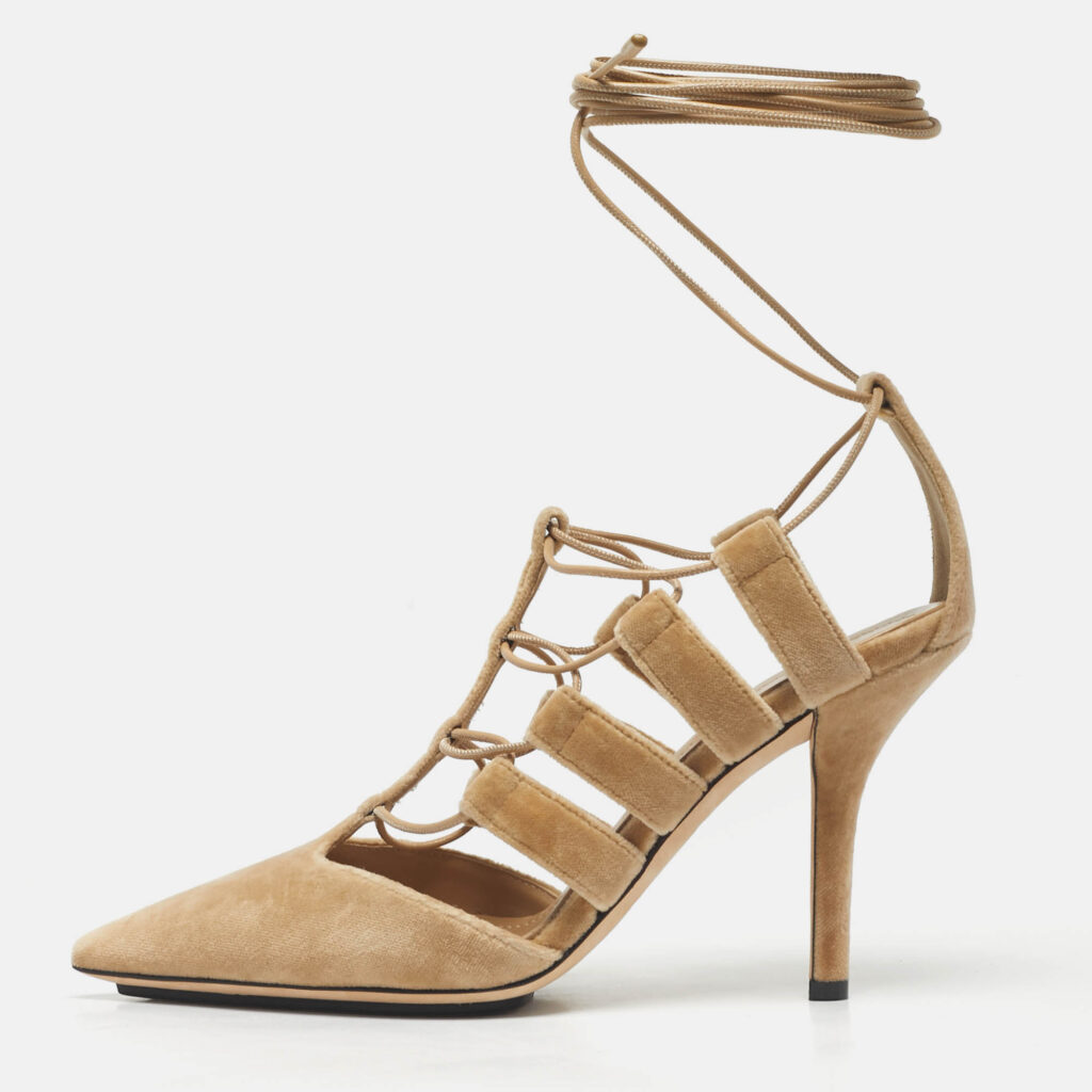Burberry Beige Velvet Bethany Ankle Wrap Pumps Size 37 Burberry Beige Velvet Bethany Ankle Wrap Pumps Size 37