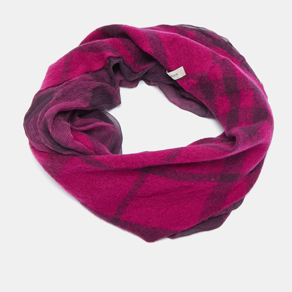 Burberry Purple Checks Wool and Silk Neck Warmer Burberry Purple Checks Wool and Silk Neck Warmer