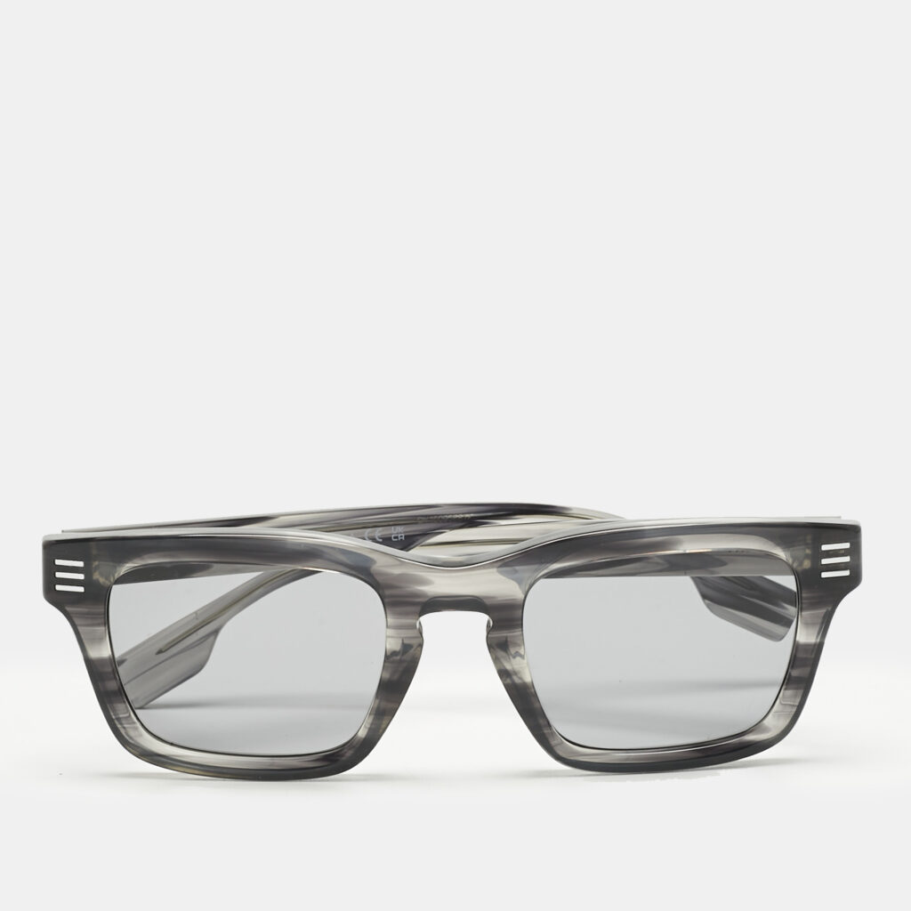 luxury-women-burberry-used-accessories-p1210446-001-1.jpg Burberry Grey/Black B 4403 Square Sunglasses