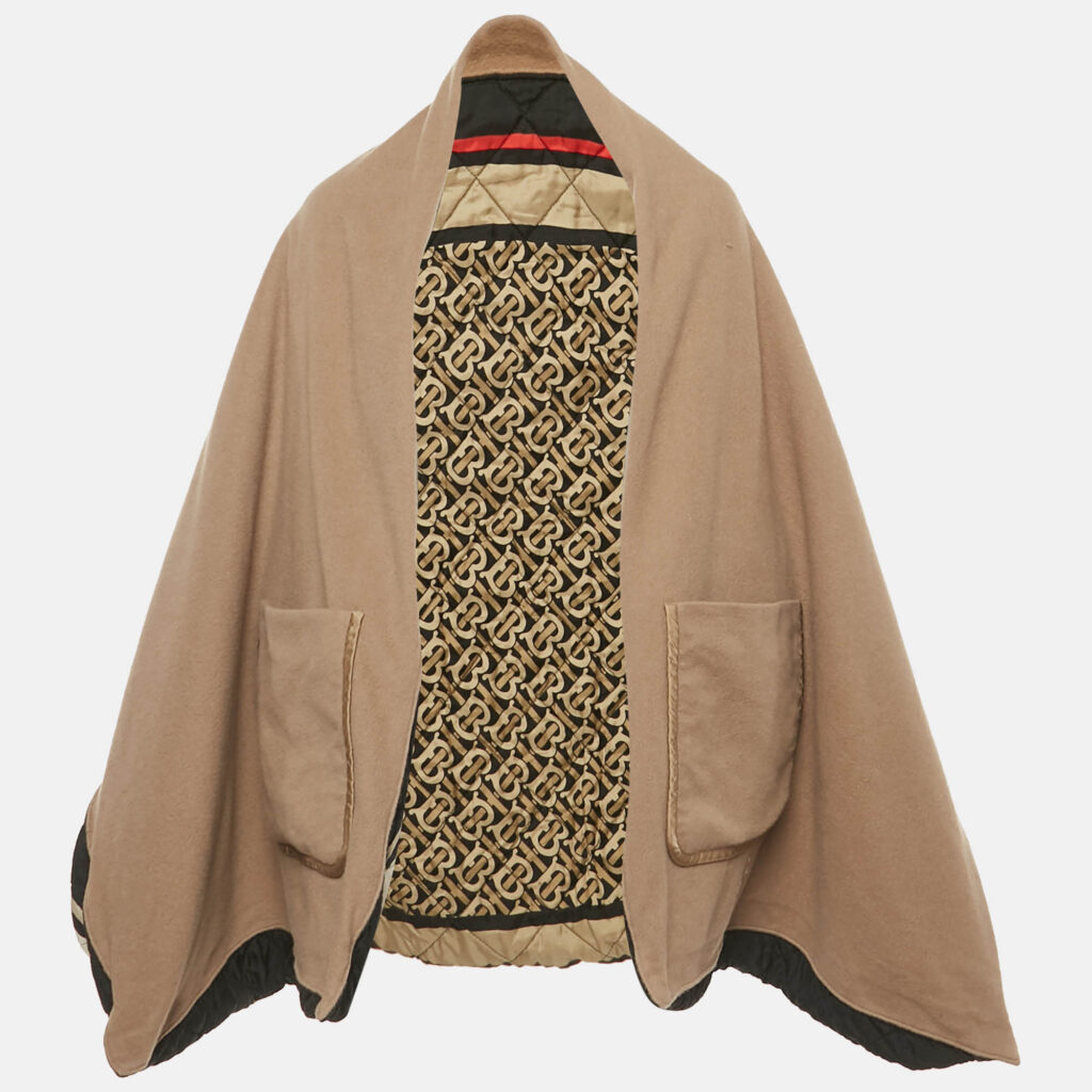 Burberry Beige Wool & Printed Quilted Silk Poncho ONE SIZE Burberry Beige Wool & Printed Quilted Silk Poncho ONE SIZE