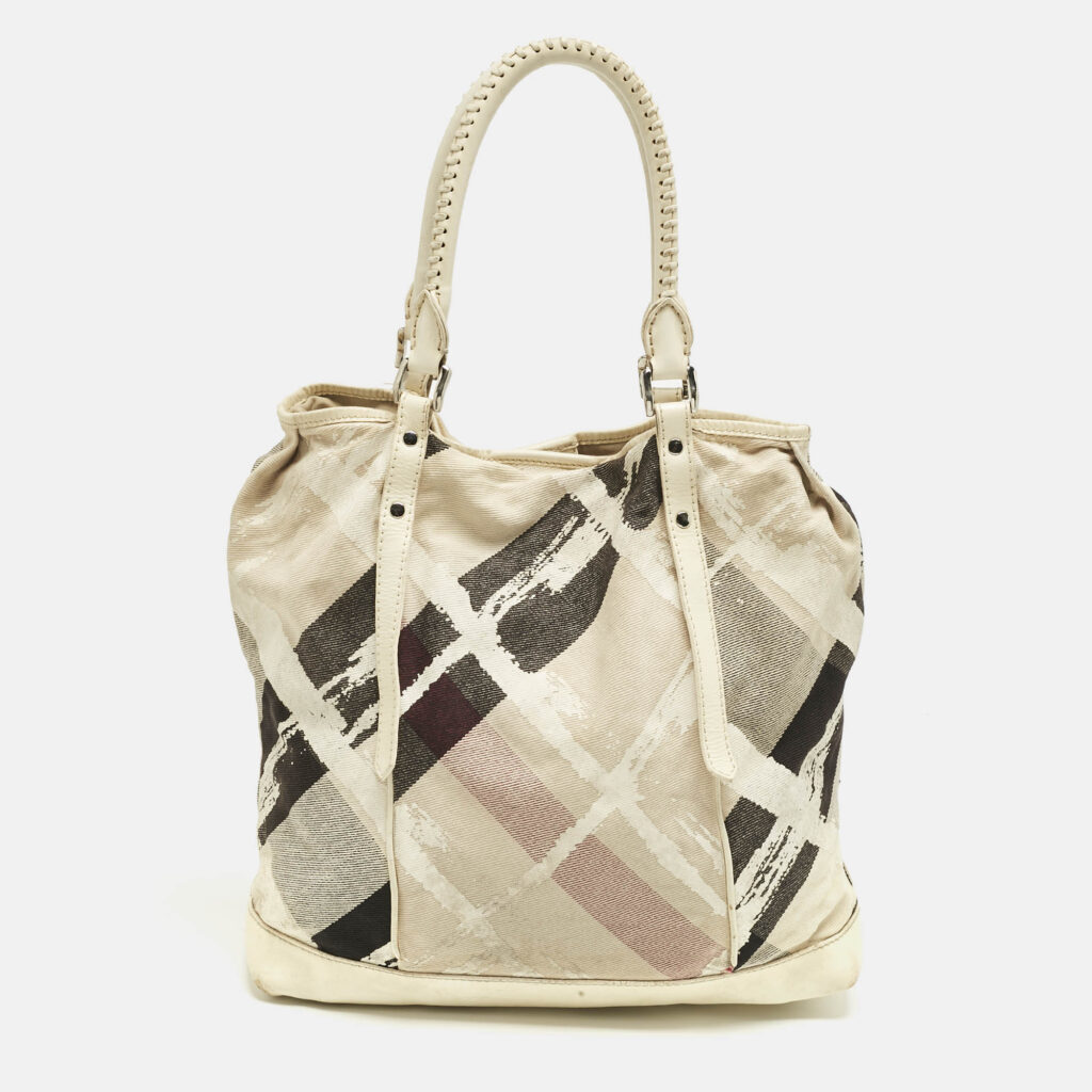 Burberry Cream/Off White Brushstroke Paint Canvas and Leather Snap Tote Burberry Cream/Off White Brushstroke Paint Canvas and Leather Snap Tote