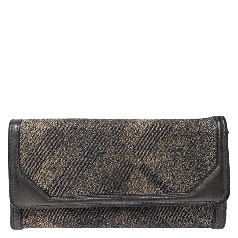 Burberry Metallic Grey Smoke Check Canvas and Leather Flap Continental Wallet Burberry Metallic Grey Smoke Check Canvas and Leather Flap Continental Wallet