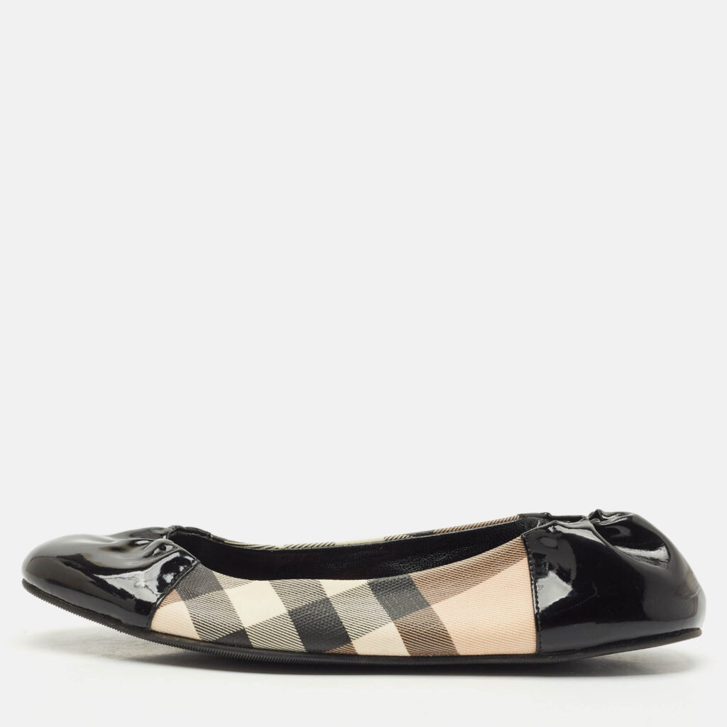 Burberry Black Patent Leather And Nova Check Canvas Scrunch Ballet Flats Size 38 Burberry Black Patent Leather And Nova Check Canvas Scrunch Ballet Flats Size 38