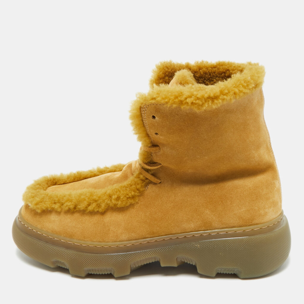 Burberry Green Shearling and Suede Chugga Ankle Length Boots Size 40