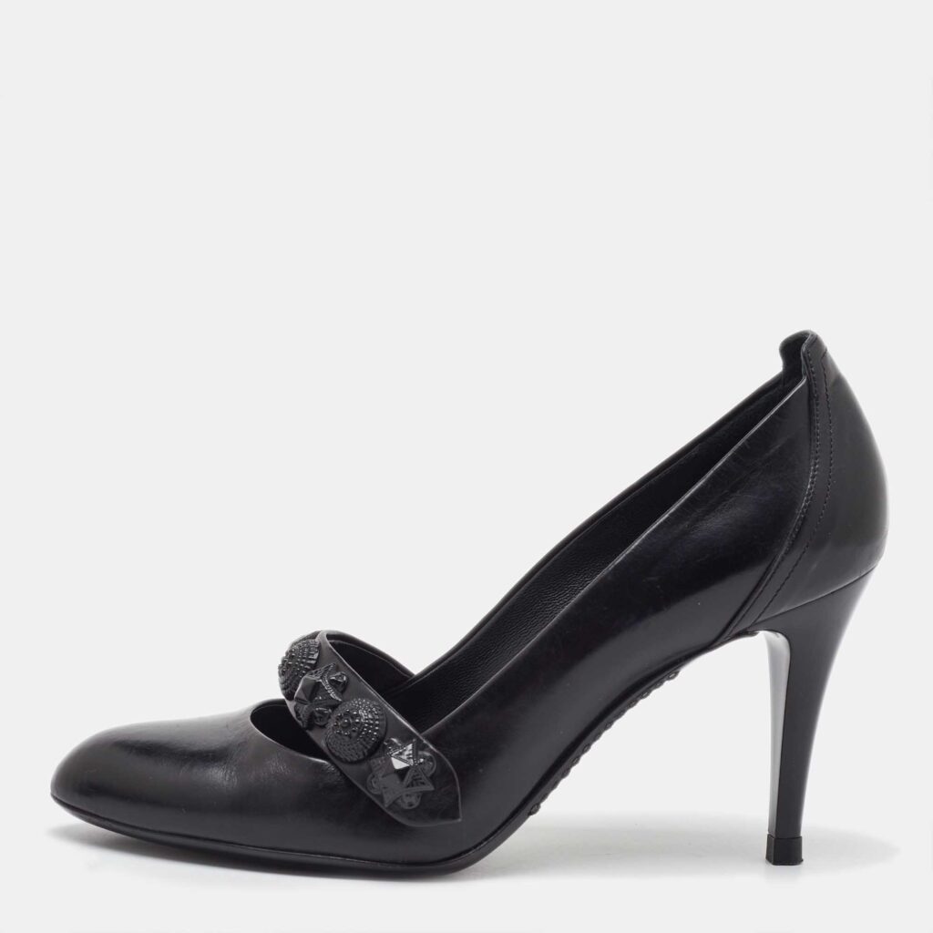 Burberry Black Leather Embellished Mary Jane Pumps Size 38 Burberry Black Leather Embellished Mary Jane Pumps Size 38
