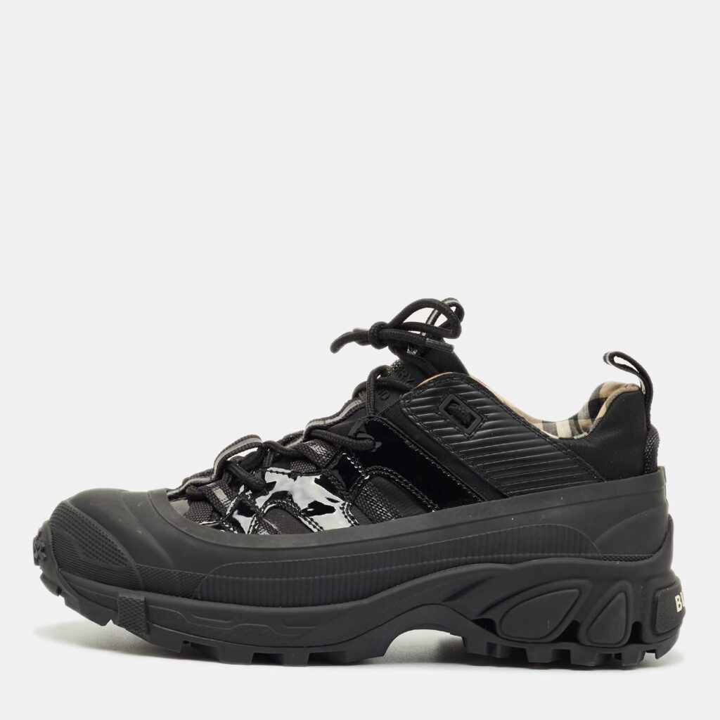 Burberry Black Nylon and Rubber Arthur Sneakers Size 39 Burberry Black Nylon and Rubber Arthur Sneakers Size 39