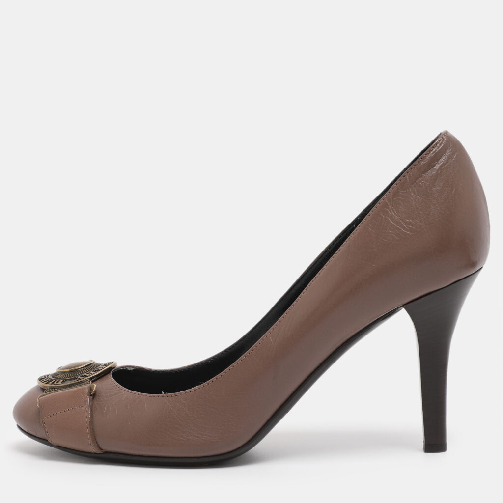 Burberry Etoupe Leather Pumps Size 38